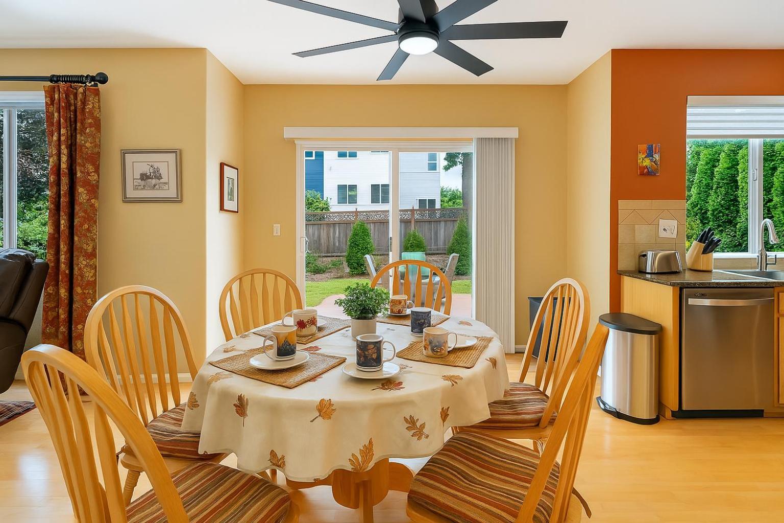 לינווד Entire House With Four Bedrooms, Hot Tub, Bbq, Private Backyard, Free Wifi And Parking, Near Seattle, Ev מראה חיצוני תמונה